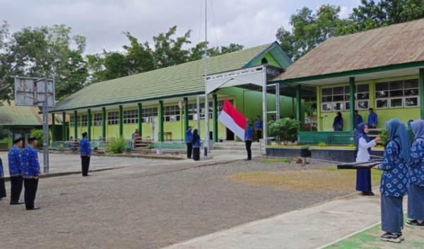 Spirit Pancasila Terpancar di MAN 3 Bone: Upacara Khidmat Peringatan Hari Lahir